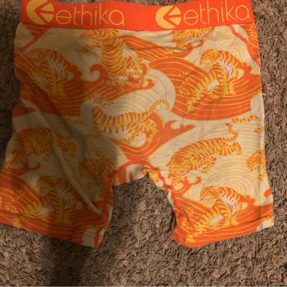 2 pair ethika boxer briefs, size small, used good to fair condition - Picture 4 of 4